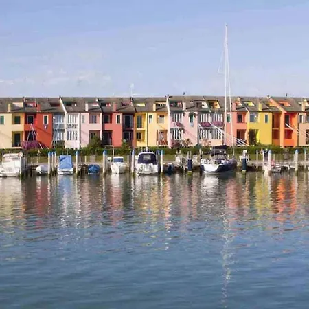 In Caorle With Balcony Apartment *